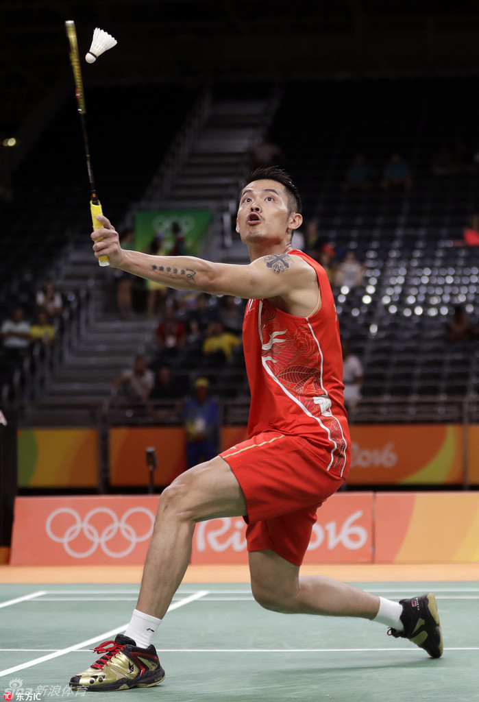 球展示了他 球展示了他